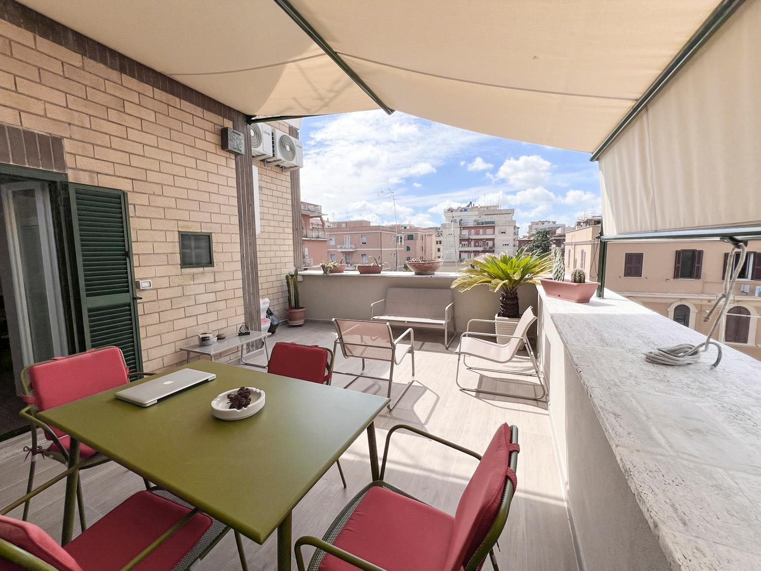 Attico Urbano Terrazza Su Roma Metro A Cornelia Apartment Exterior photo